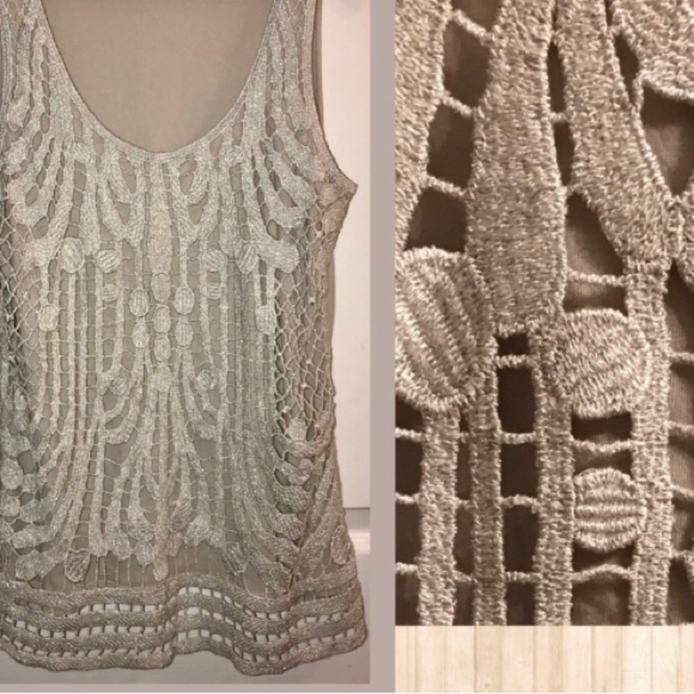 Like NEW•Gorgeous ⭐️ knit top size XS